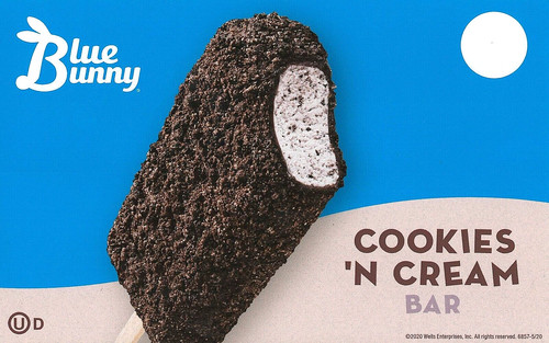 Blue bunny cookies and cream - cookies,