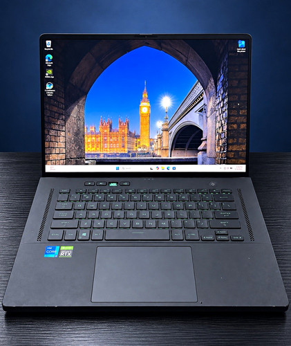 Asus rog zephyrus m16 - rog,