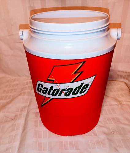 Vtg gatorade igloo rubbermaid - gatorade,