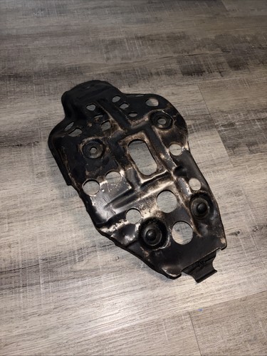 1986 yamaha 200 engine skid - 1986,