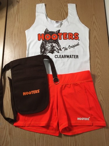 New hooters uniform halloween - hooters,