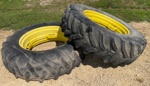 John deere 6405 tractor - deere,