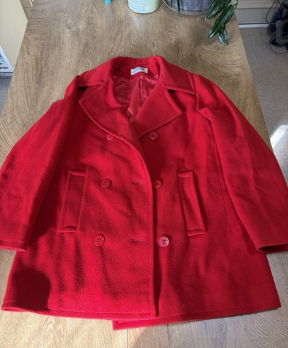 Women hook red - jg, vintage
