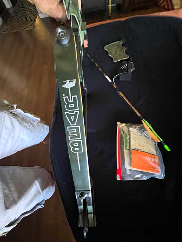 Bear archery grizzly - bear, rh
