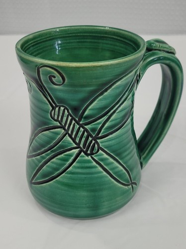 Hand throw art pottery mug - throw,