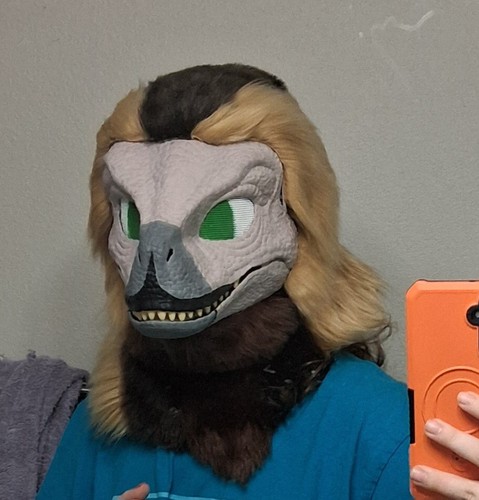 Hand made dinomask fursuit - made,