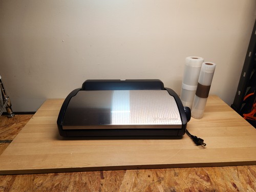 Foodsaver v2840 vacuum sealer - foodsaver,