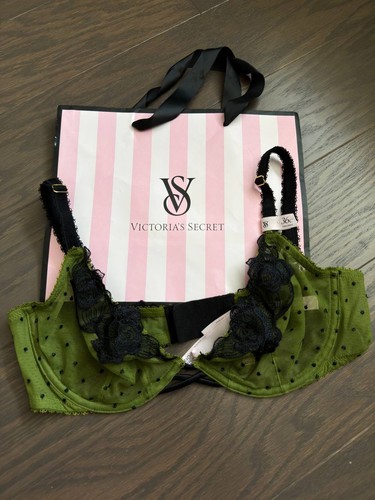 Nwt victoria secret very - victoria's,