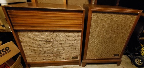 Mid century modern stereo - mid,