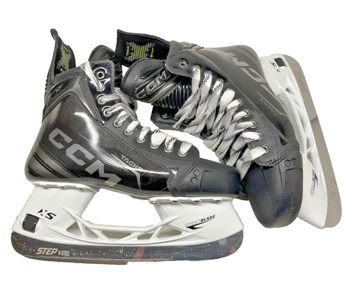 Ccm tacks ice skates 8 - ccm, sr