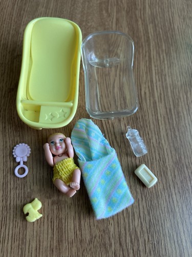 Happy family pregnant barbie - happy,