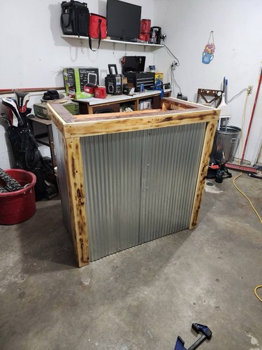 Rustic tin pine - tin,