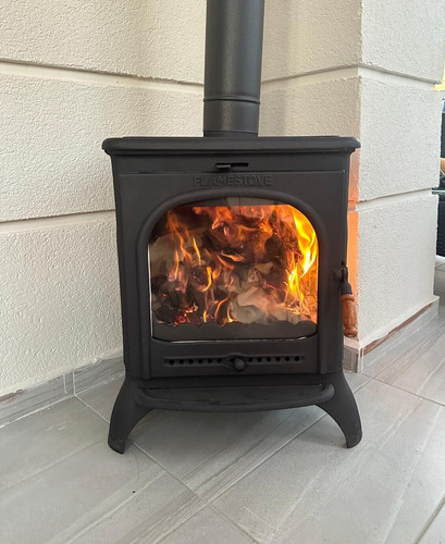 Cast iron wood - , stove