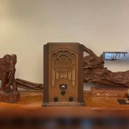 Antique vacuum tube radio - antique,