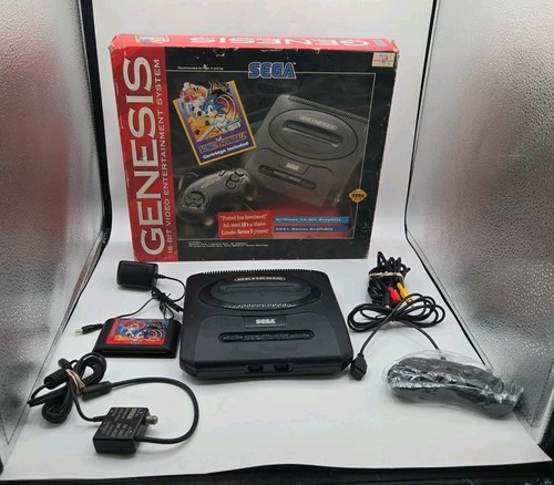 Sega genesis console sonic - console, w/