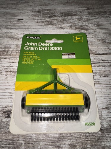 Scale john deere 8300 - ,