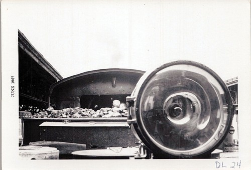 Vtg snapshot steam train - b&w,