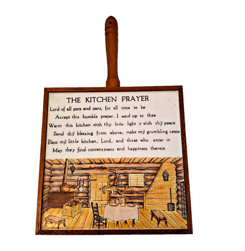 Vtg wooden wall hanging - wooden,