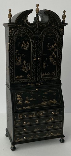 Dollhouse hand painted - hand,