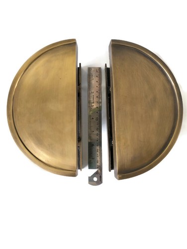 Pair back - to, inch