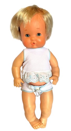 Famosa doll tagged - 15", 2
