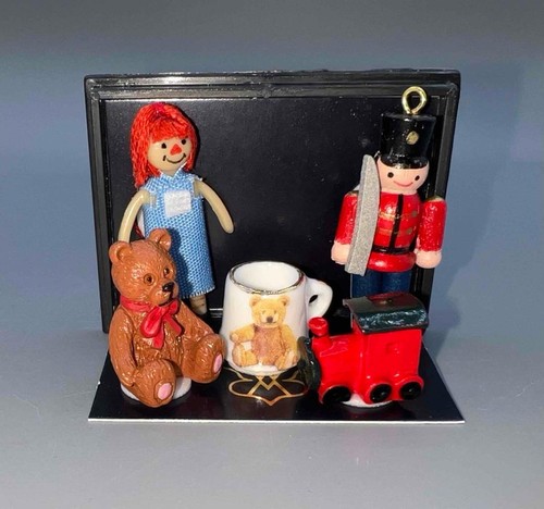 Miniature dollhouse scale - miniature,