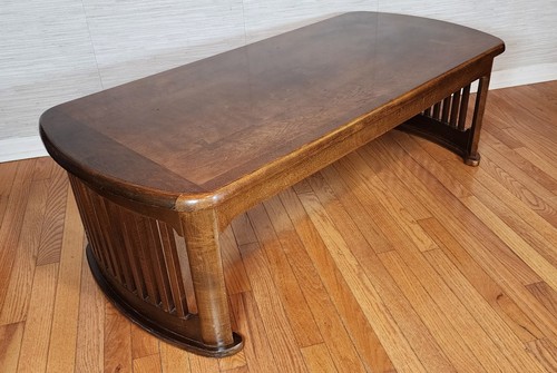 Bassett vintage coffee table - vintage,