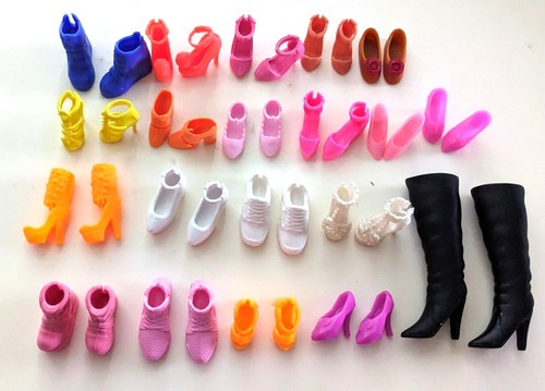 Huge lot barbie doll - barbie, boots