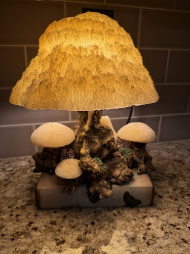 Vintage coral mushroom lamp - vintage,