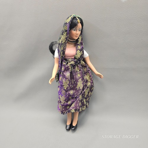 Vintage duck house dolls - vintage,