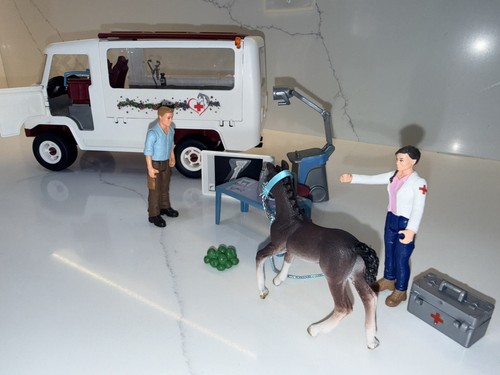 Schleich horse club mobile - schleich, vet