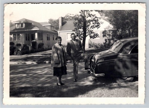 1950s classic sedan - 1950s, couple