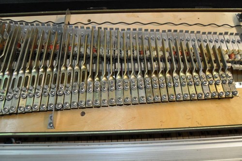 Fender rhodes tone - rhodes, and