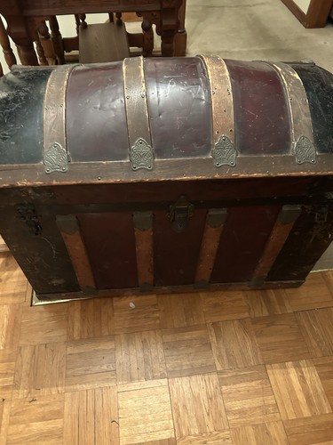 Antique dome top - antique, dome-top