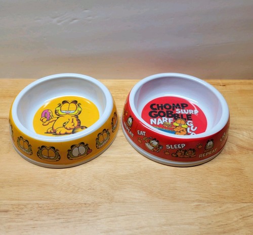 Garfield cartoon cat - cartoon, food
