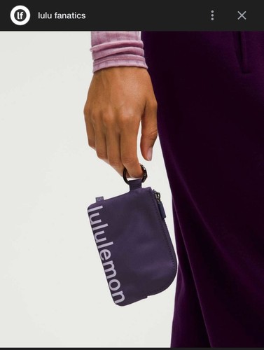 Lululemon clippable card - clippable, pouch