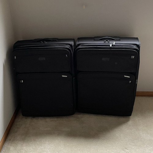 Travelpro black rolling - travelpro,
