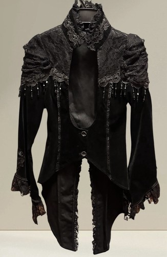Spirit halloween vampire - spirit,