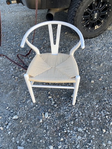 White wishbone wood arm chair - white,