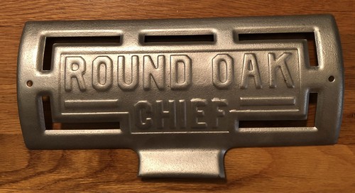 Vintage round oak chief - round,