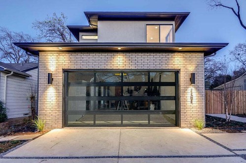 Full view garage - door, 18