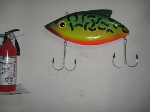 Large display size bass - display,