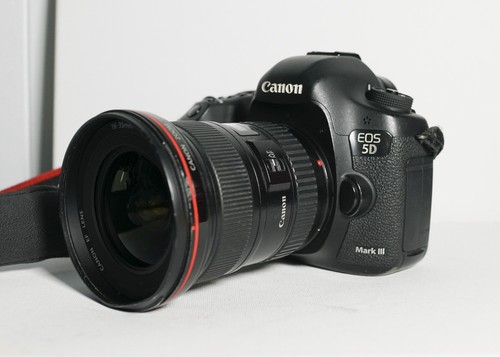 Canon eos mark iii - mark,
