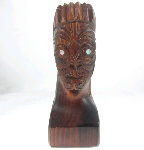Maori new zealand carved - zealand,