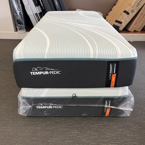 New tempurpedic luxeadapt - new, firm