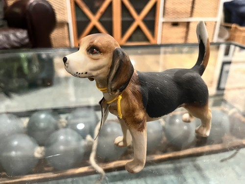 Vintage beagle the kennel - vintage,