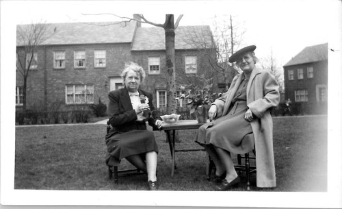 Candid snapshot classy - classy, older