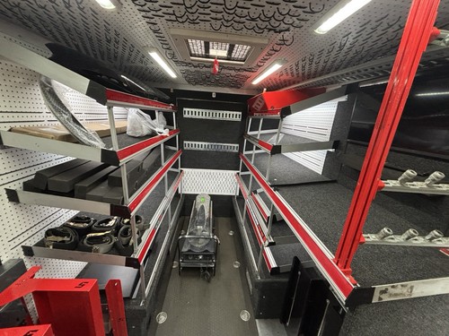 Snap tool truck dealer - truck,