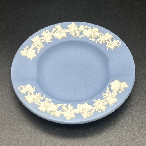 Vintage wedgwood blue - vintage,