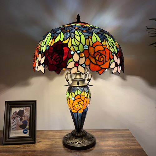 Tiffany style table lamp - tiffany,